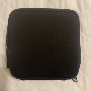 Dagne Dover Arlo Tech Organizer